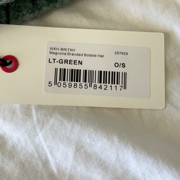 TED BAKER BRITNY MAGNOLIA BRANDED BOBBLE BEANIE HAT ONE SIZE /RIBBED KNIT CUFF - Picture 5 of 5